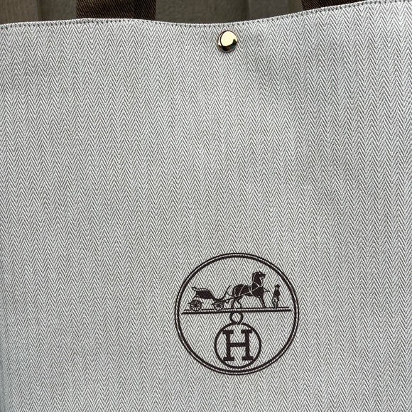 Reduce Reuse Recycle ♻️ Made from Authentic Hermes Dust Bags & Ribbon-Tote/Pouch - Picture 8 of 9